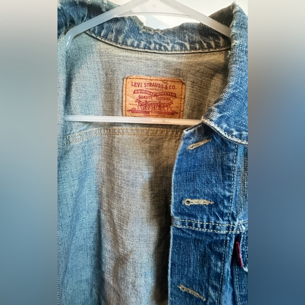 Jean jacket - Picture 3 of 4